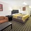 Super 8 by Wyndham Decatur/Lithonia/Atl Area