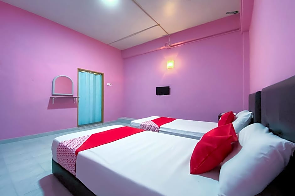 Coop Hotel Kangar