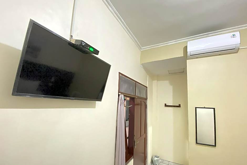 Hotel Bintang Mitra RedDoorz