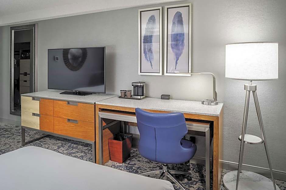 DoubleTree by Hilton Hotel Denver