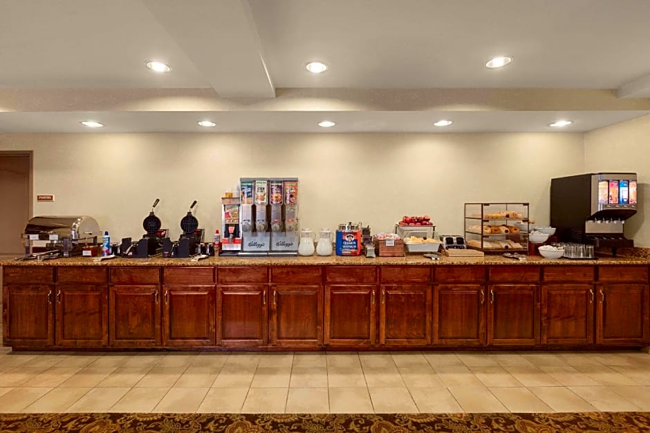 Country Inn & Suites by Radisson, Doswell (Kings Dominion), VA