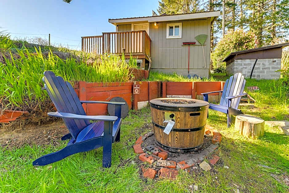 Cozy Coos Bay Retreat with On-Site Creek and Fishing!