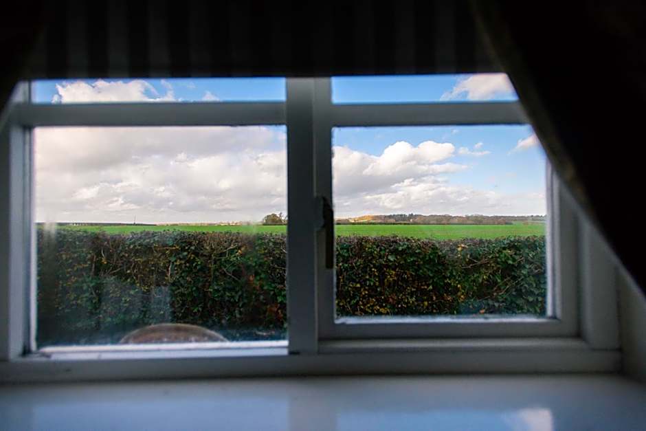 The Royal Arms Hotel Room Only