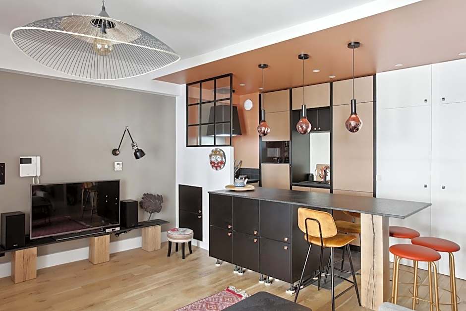 Dans Hôtel Particulier Le Marais Paris By Weekome