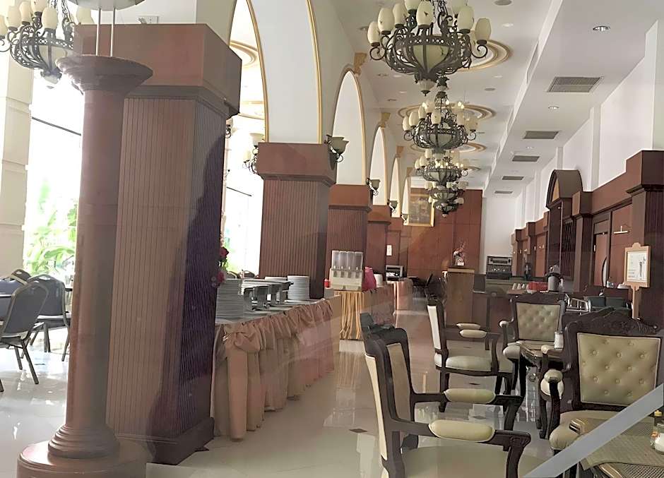 The Ecotel Bangkok Hotel