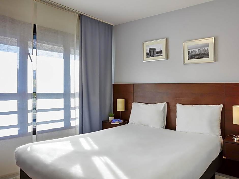 Adagio Access Paris Bastille Aparthotel