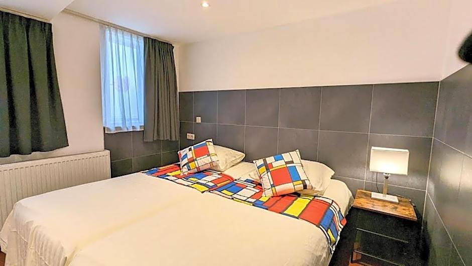 The Amsterdam Hotel Apartment in the Center