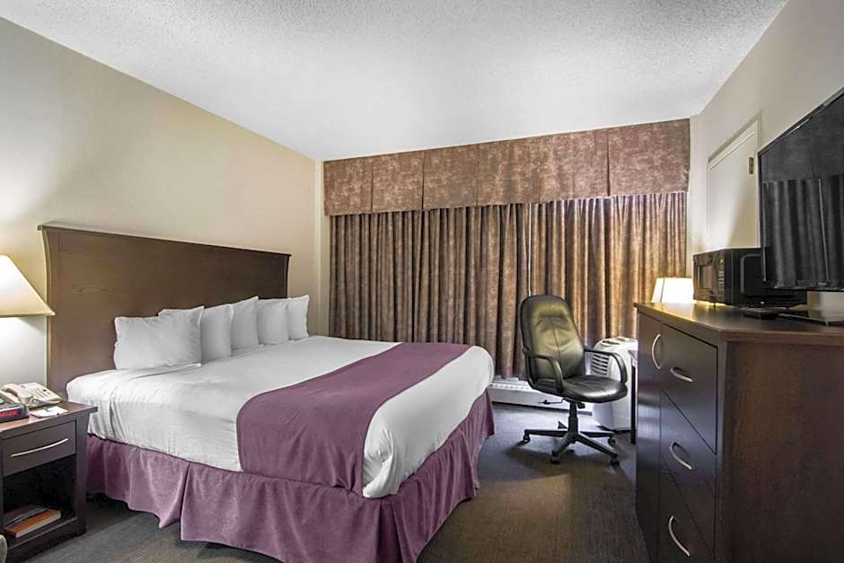 Quality Inn & Suites Yellowknife