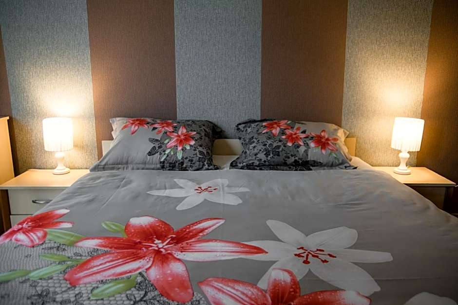 Sofia Central Hotel Apartments