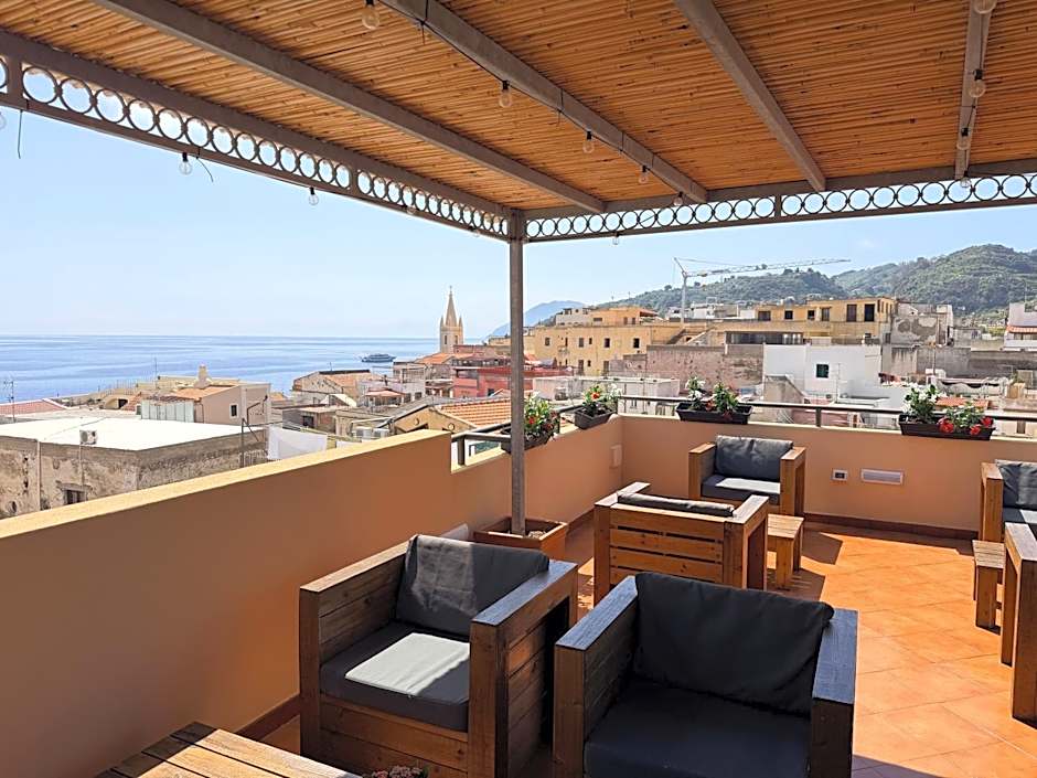 B&B Faraglione