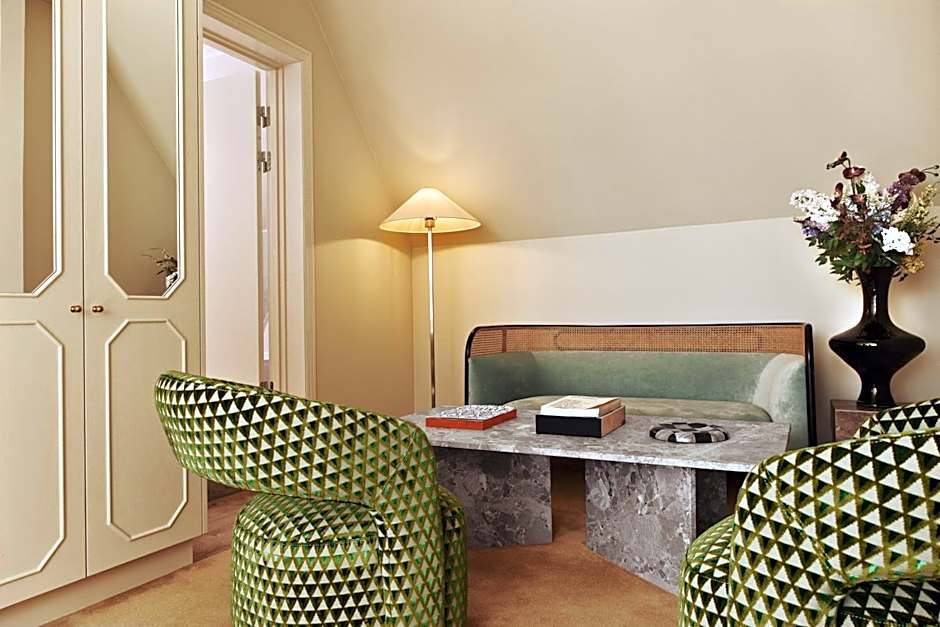Coco Hotel