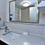 Hampton Inn By Hilton Waterbury
