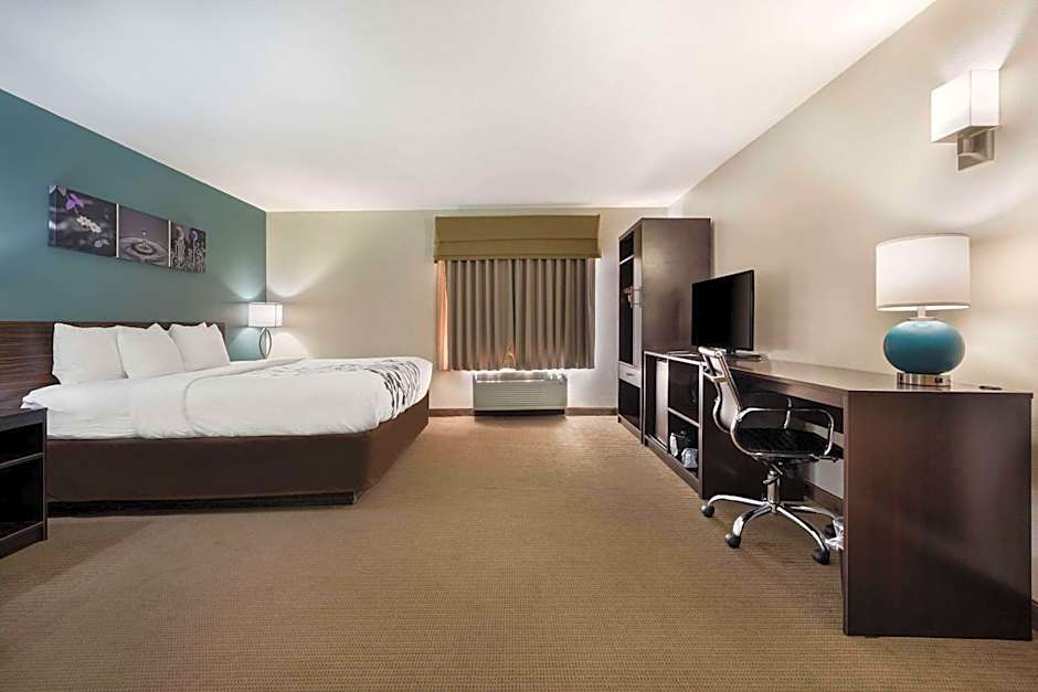 Sleep Inn & Suites