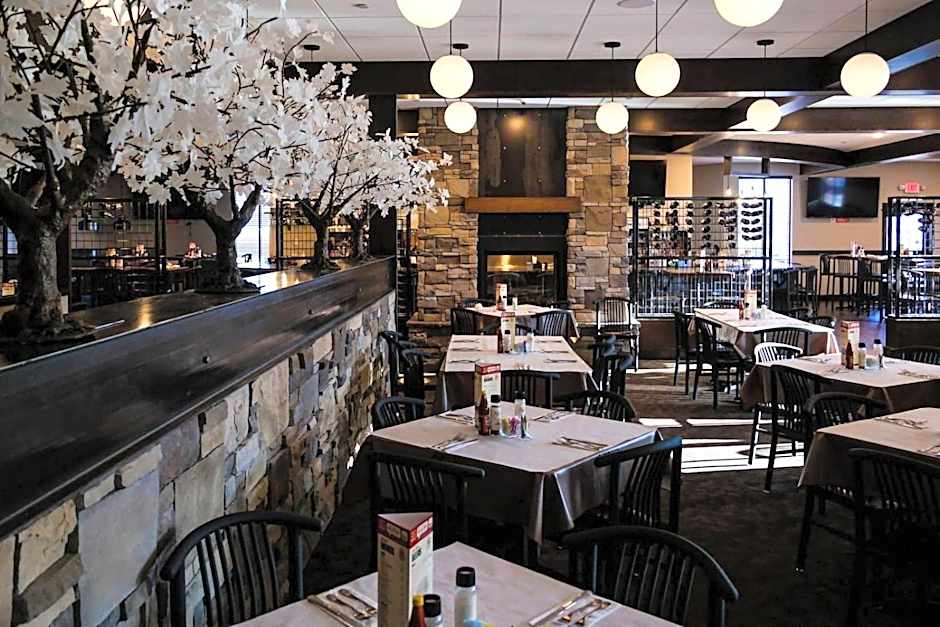 Copper King Convention Center, an Ascend Collection Hotel