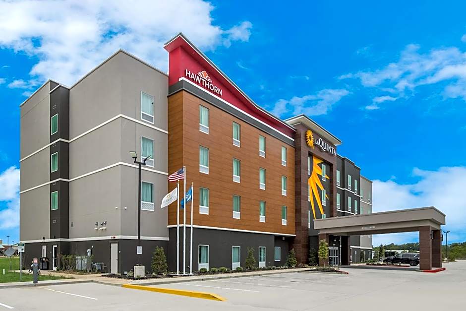 Hawthorn Extended Stay by Wyndham Sulphur Lake Charles