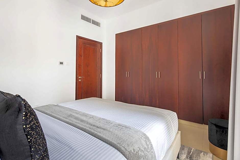 Frank Porter - Arno A