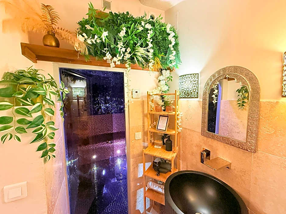 Évasion duo, Suite Atypique privative, Hammam & Balnéo