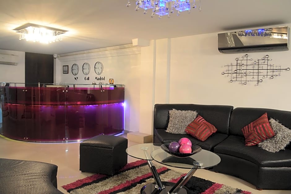 Hotel Calima Real
