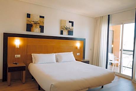 Double or Twin Room with Spa Access