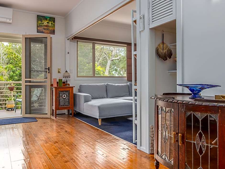 Hastings Cove Holiday Apartments