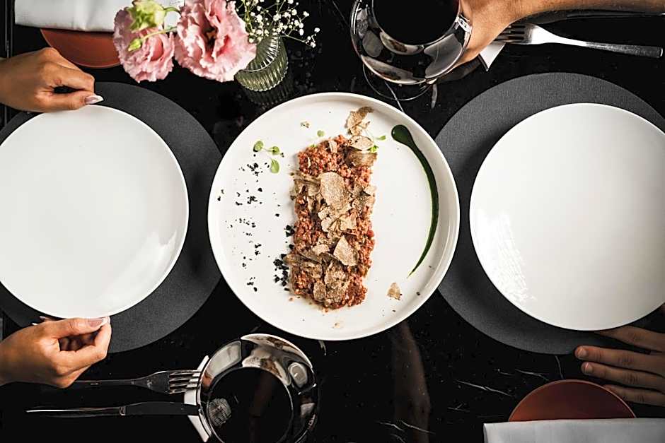 Hotel Eden Roc Suites