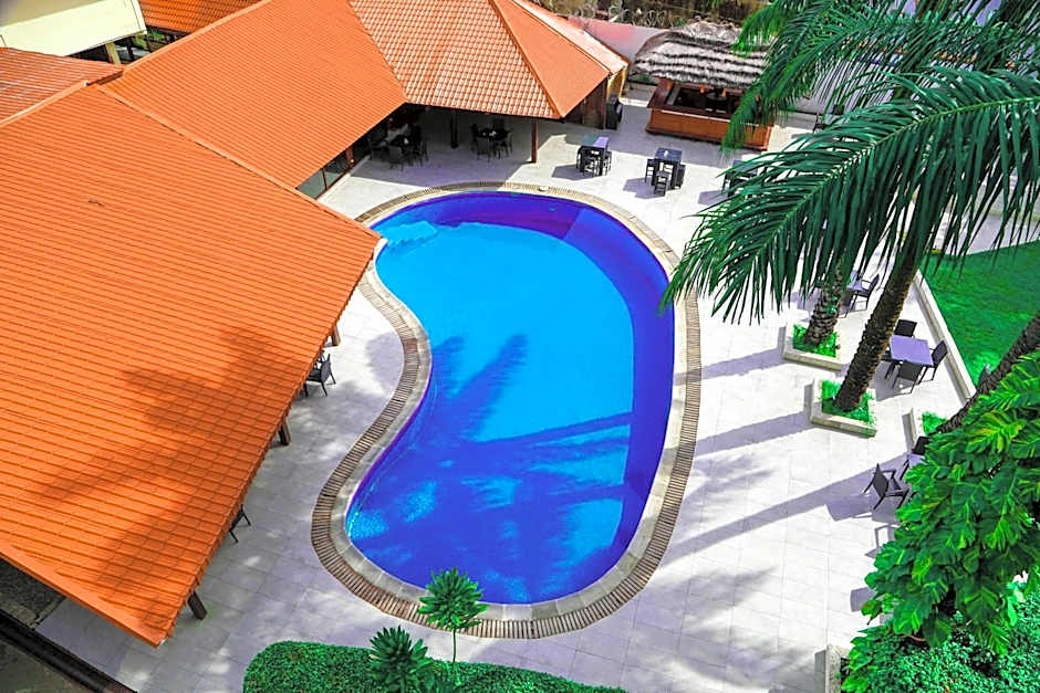 Riviera Taouyah Hotel