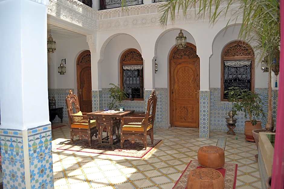 Riad Mouna