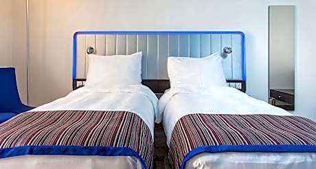 Two-Bedroom Chalet with Terrace and Sea View