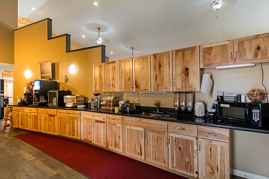 Boarders Inn & Suites by Cobblestone Hotels - Superior/Duluth