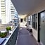 Hollywood Orchid Suites
