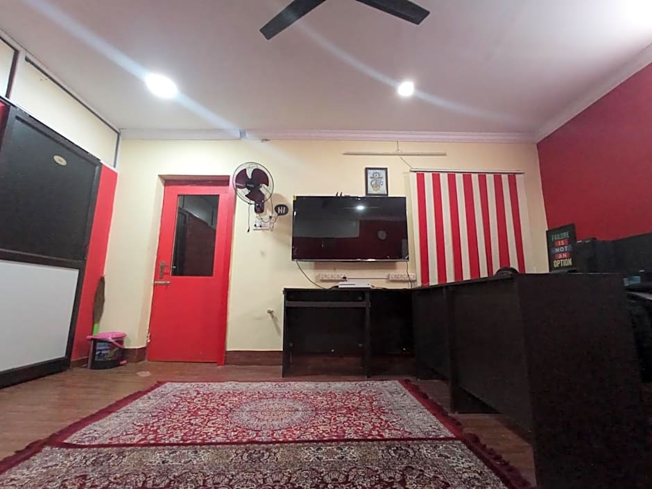 Bacpacmonkeycolive – Visakhapatnam, WI