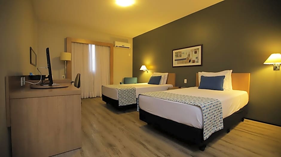 Comfort Suites Flamboyant