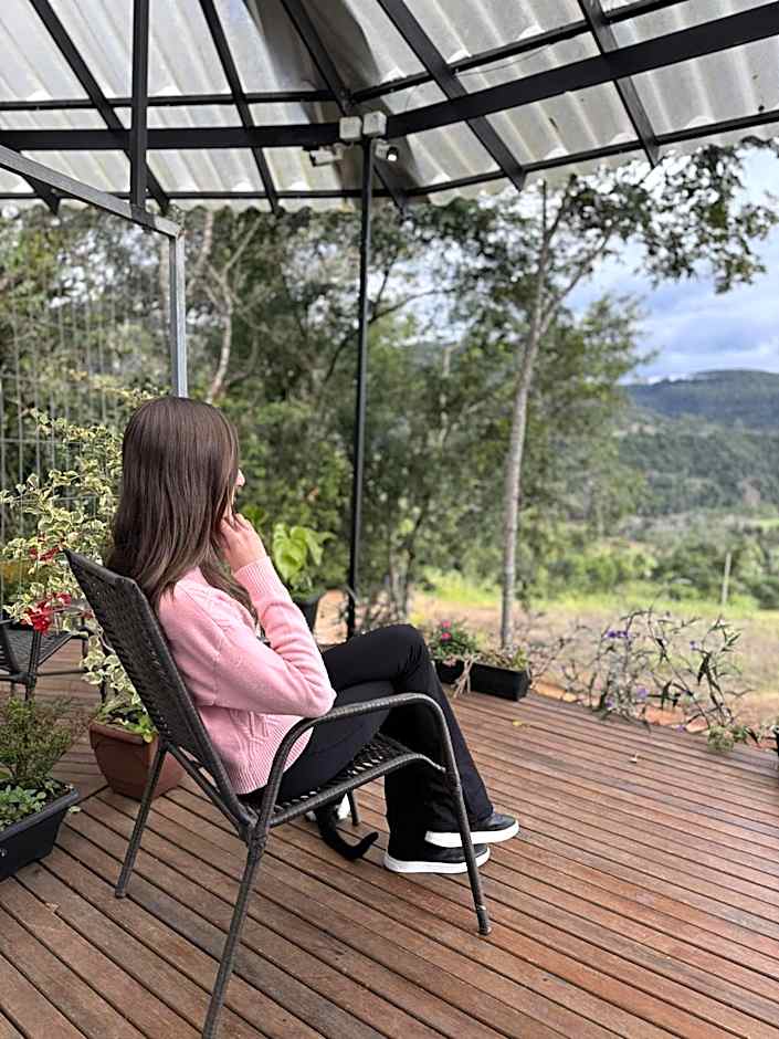 Pousada Jardim Encantado - Suítes em Container na cidade do Cristo Protetor - Encantado RS