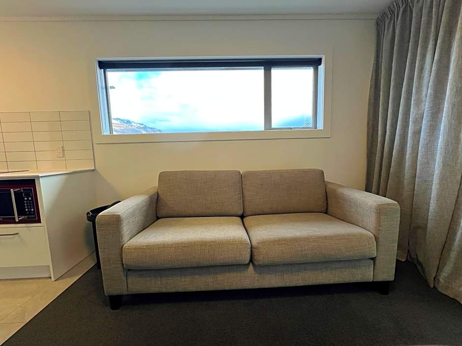 Blue Peaks Lodge