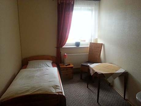 Small Single Room