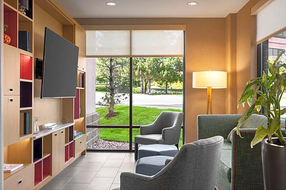 Home2 Suites By Hilton Denver West / Federal Center