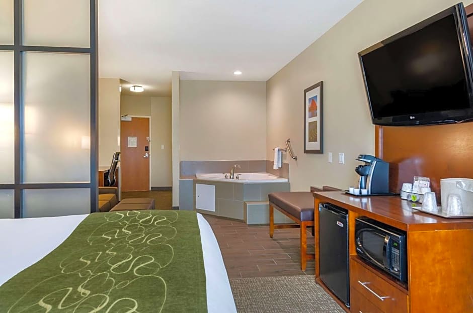 Comfort Suites Helena Airport