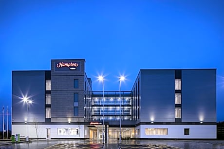 Hampton By Hilton Bristol Airport