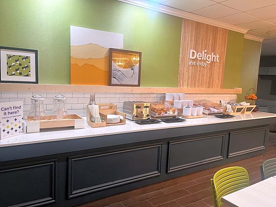 Spark by Hilton Lockport