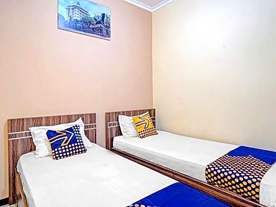 OYO 90622 Hotel Galaksi