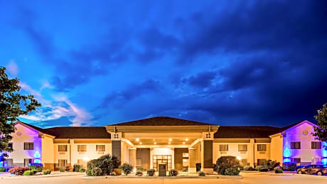 Best Western Locust Grove Inn & Suites