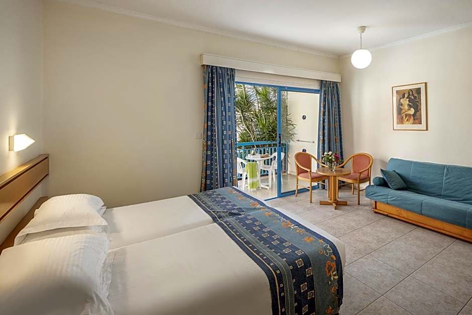 Kissos Hotel
