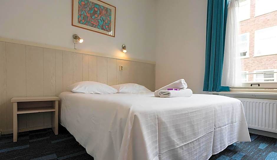 Euphemia Budget Old City Canal Zone