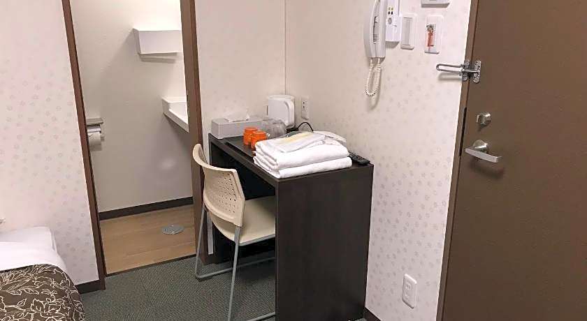 Hotel Famitec Nikko Station