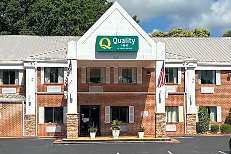 Quality Inn Cedartown