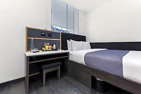 Queen Room - Disability Access