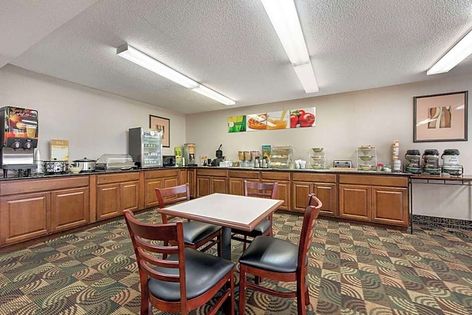 Quality Inn & Suites Lebanon I-65