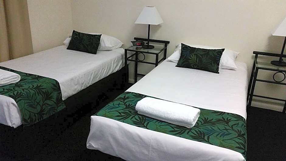 Port Denison Motor Inn