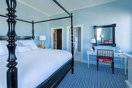 Deluxe King Room | Ocean Side