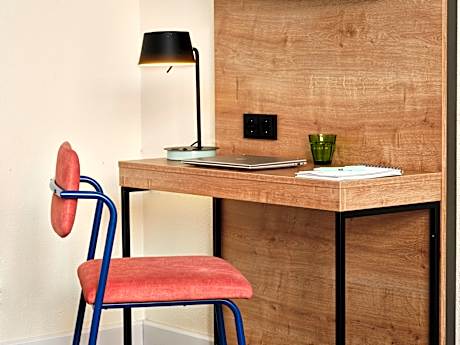 2 Single Standard Walk in Shower